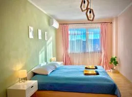 The Green Guest House-Amazing View, Top Location, Entire House