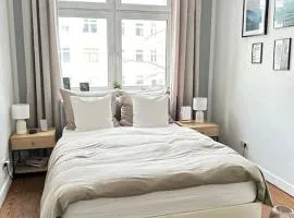Lovely City Apartment with Balcony, central