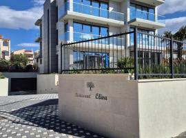 Hotel Oscar, hotel with hot tubs in Kaštela