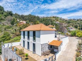 SUPER Camacha - Casa da Eira, hotel v destinaci Camacha