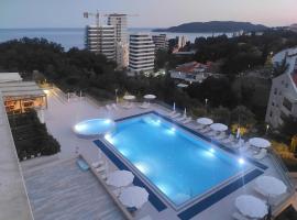 Status-M Apartments 112, hotel v destinaci Becici