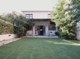 La Casa del Jardín, khách sạn ở Candeleda