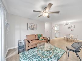 Stonecrest 713, 2bd Apt I Free Parking I Pool, ξενοδοχείο σε New Albany