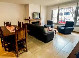Rent Up - Bariloche, Casa a pasos del Centro Civico