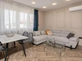 Adastra apartments with private parking and floor heating