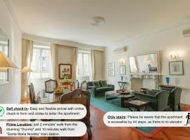 Velluto elegant apartment near the Duomo