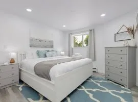 Serenity 1BR & 1 DEN Home at Folsom Ave