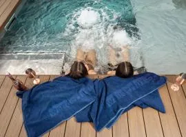 WANDERLUST HOTEL - SUITE & SPA - APARTMENTS & VILLAS - Bardolino, Lago di Garda - Verona