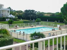 Appartement dans résidence de vacances, avec piscine, quartier Pironniere Les Sables 4 personnes