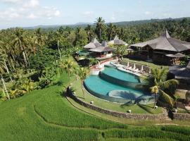 Puri Dajuma Terrace Eco Lodge & Spa，塞莱马德加的飯店