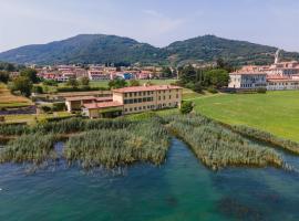 IseoLakeRental - La Nassa, hotel i Clusane sul Lago