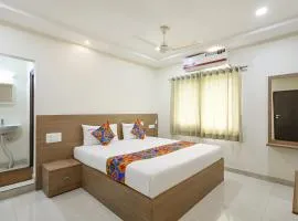 FabHotel Karthikeya Residency - Tirupati Bus Stand - 900m