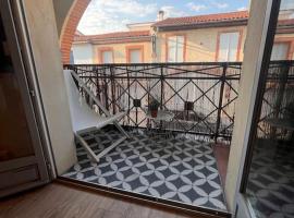 Studio avec balcon – hotel w mieście Colomiers
