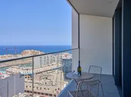 Mercury Tower Apartment with Stunning Sea Views