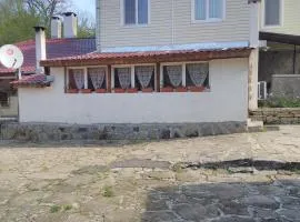 Кацарила