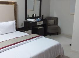 فندق رهف البحر, hotel di Farasan