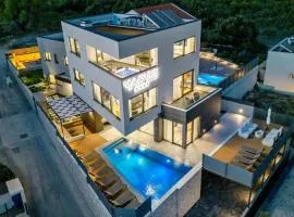 Stunning Home In Makarska With Sauna