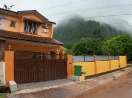 Homestay Puncak Tambun Private Pool & BBQ melayu only