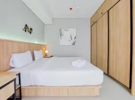 Comfort 1BR at Transpark Bintaro Apartment By Travelio
