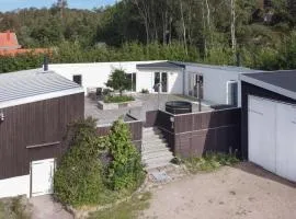 Lovely Home In Lysekil With Sauna