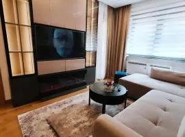 Lazarevic Lux - Vila Pekovic