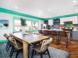 Peace Palace 56, Hotel in Los Angeles