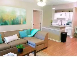 Studio 415 - Convenient 1st Floor with Accessible Self Check-in