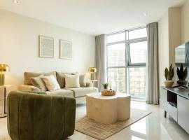 Elegant City Centre Apartment 2 Bedroom With Free Parking、カーディフのホテル