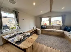 Eden Holiday Home