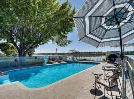 Fish, Swim, Relax Moses Lake Gem with Outdoor Oasis