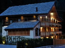 Historic Residenze Loo Bach, apartment in Gressoney-Saint-Jean