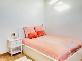 Jabeen's House Bedroom 2
