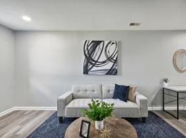 Galloway 115 I Spacious Garden Style Retreat, Hotel in New Castle