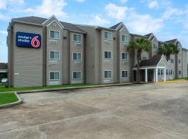 Studio 6 Suites Breaux Bridge, LA, ξενοδοχείο σε Breaux Bridge