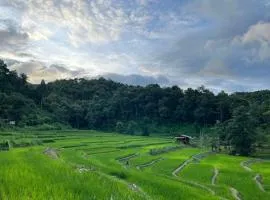 Chibacall ชิบะคอล Karen Mountains Hideaway Homestay