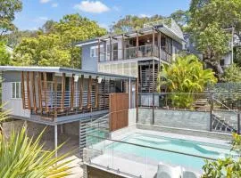 Bombora 4 Bedroom By Discover Stradbroke