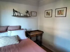All the comforts by the lake