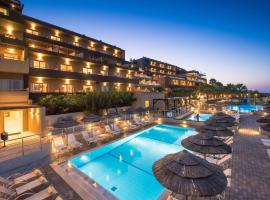 Blue Bay Resort Hotel, hotel di Agia Pelagia
