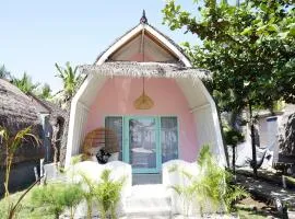 Jackies Gili Beach Club