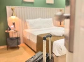 Red Castle Hotel & Pub, hotel din Belek