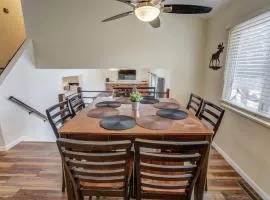 Spacious 4BD Dog-friendly Home near USAF Academy