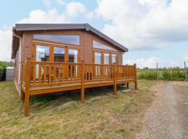 Lodge 26, Fishing Lakes, hotel i Stowmarket