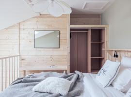 Le Clos du 5 - Appart Hotel Bagneres, serviced apartment in Bagnères-de-Bigorre