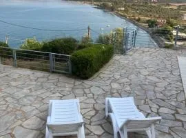 Ageranos seaview house
