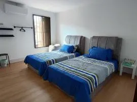 CJ Cozy House 5 Mins Walk to Jonker Street