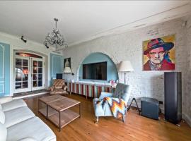 Modern 2 Bedroom Apartment - After B00king Request - Peаse contаct our manаger on Tеlegram, to confirm your b00king - Telegrаm nickname is - peterbook2024, hotel v destinaci Dardilly