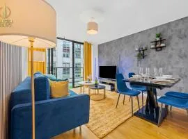2 Bedroom Greek Street Apartment - Sleeps 6