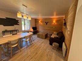 Loft 5 personnes type chalet avec jardin, hotel di Saint-Maurice-sur-Moselle