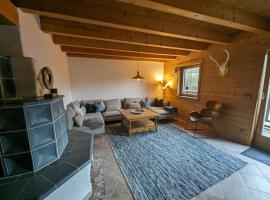 Ferienhaus mit Sauna in Grainau, Hotel in Grainau