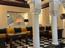 Riad Nolya Luxury Marrakech - Totalement Rénové - Capacité jusqu à 10 lits spacieux